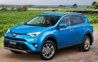 TOYOTA RAV4 Car Insurance - Compare Vehicle Insurance Quotes Online TOYOTA RAV4 2017 compare vehicle insurance quotes - Car insurance quotes online cheapest comprehensive car insurance NSW NRMA quote AAMI quote Suncorp quote budget direct quote QBE quote Youi quote