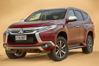 MITSUBISHI PAJERO SPORT GLX (4X4) 5 SEAT MY18 8 SP AUTOMATIC, 4 CYL DIESEL TURBO, 2.4L 2018 compare vehicle insurance quotes - Car insurance quotes online cheapest comprehensive car insurance  NRMA quote AAMI quote Suncorp quote budget direct quote QBE quote Youi quote