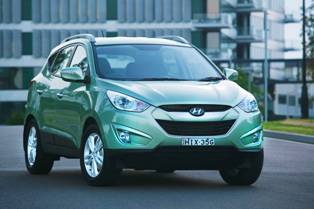 HYUNDAI IX35 ELITE (AWD) LM 4D WAGON  6 SP AUTOMATIC, 4 CYLINDER, 2.4L 2010 compare vehicle insurance quotes - Car insurance quotes online cheapest comprehensive car insurance  NRMA quote AAMI quote Suncorp quote budget direct quote QBE quote Youi quote