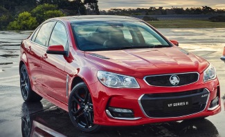 HOLDEN COMMODORE SS-V VF II 4D SEDAN (6 SP AUTOMATIC - 6.2L MULTI POINT F/INJ ) 2016 compare vehicle insurance quotes - Car insurance quotes online cheapest comprehensive car insurance VIC NRMA quote AAMI quote Suncorp quote budget direct quote QBE quote Youi quote